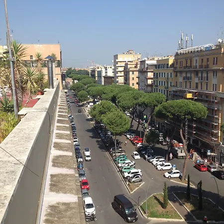 فندق مبيت وإفطار Domus Appia 154 روما