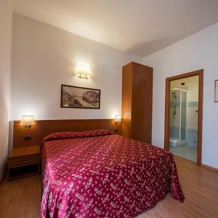 فندق مبيت وإفطار Domus Appia 154 روما