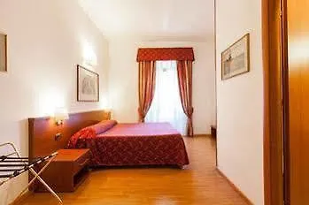 فندق مبيت وإفطار Domus Appia 154 روما