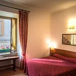 Domus Appia 154 Bed & Breakfast 4*